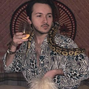 Meet your Posher, Cody